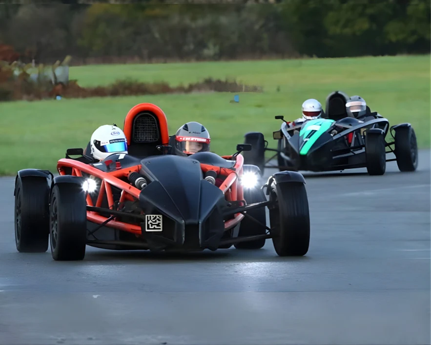Ariel Atom Race For Two